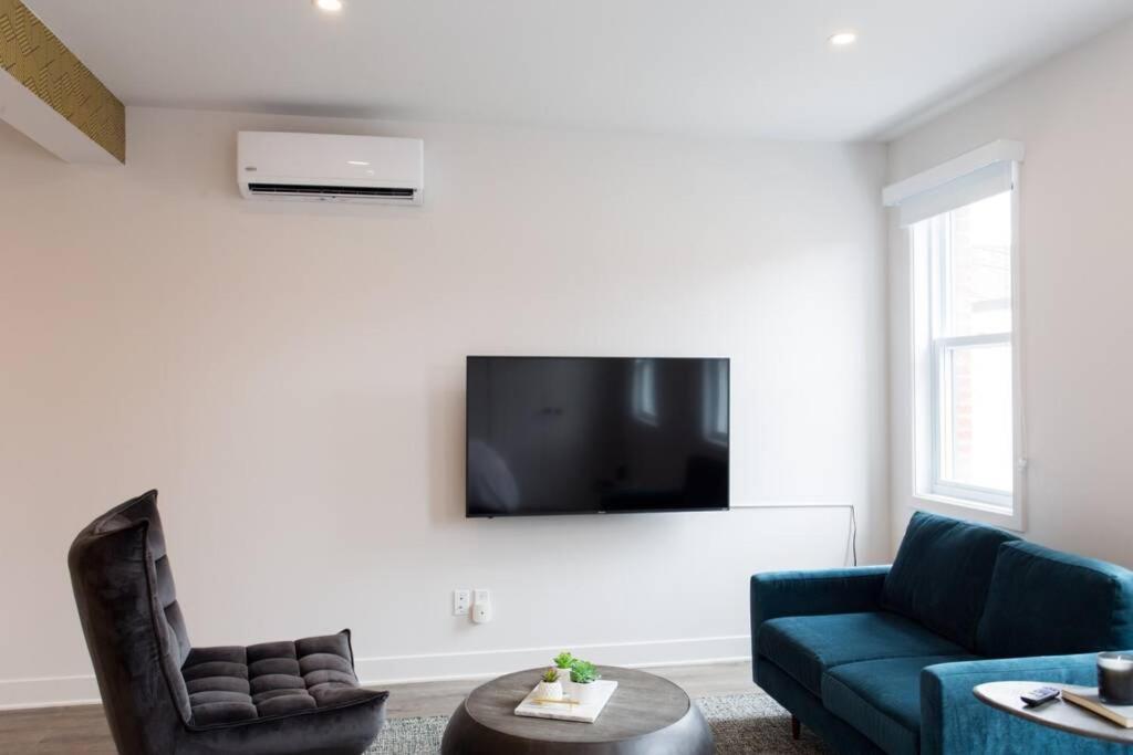 Live Like A Local In This Superb Loft By Den Stays Montréal Extérieur photo